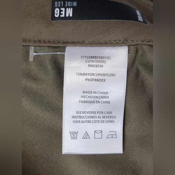 Kut from the Kloth Meg Super Wide Leg High Rise Trousers Color Olive Size 18 - Picture 9 of 16